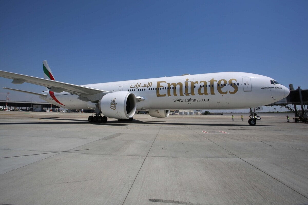 Emirates flight Between Dubai and Tel Aviv